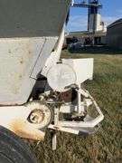 Willmar 600 Fertilizer Spreader - 50’ Spread