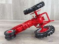 IH McCormick Farmall MD W/Loader Attachment, 1/16
