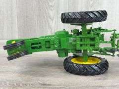 John Deere 620 LP NF W/4 Bottom Plow, 1/16
