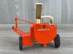 Allis-Chalmers 2 Row Corn Picker, 1/16, Custom