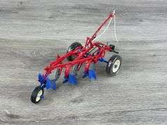 McCormick-Deering Little Genius Plow, 1/16, Precision Series 5