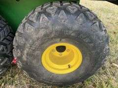 John Deere 6x4 Gator