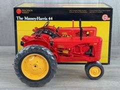 Massey-Harris 44 NF, 1/16, Precision Series 9, Ertl
