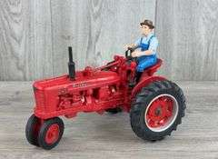 IH Farmall H W/Farmer, 1/16, Special 50th Anniversary Edition