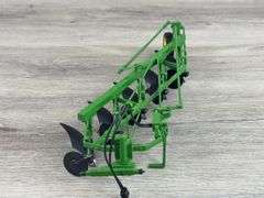 John Deere F145H 5 Bottom Moldboard Plow, 1/16
