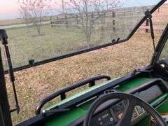 John Deere 6x4 Gator