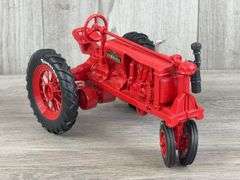 McCormick-Deering Farmall F-20, 1/16, Ertl Collectibles