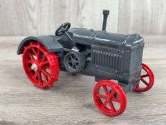 McCormick-Deering 10-20 HP, 1/16, Nov. 1984, Scale Models