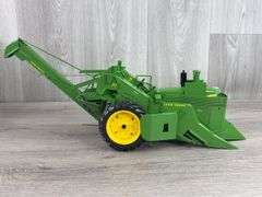 John Deere 4020 NF W/237 Corn Picker, 1/16, Precision Classics 14