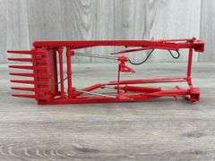 IH McCormick Farmall MD W/Loader Attachment, 1/16