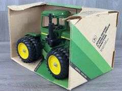 John Deere 8650 4WD Duals, 1/16, Ertl