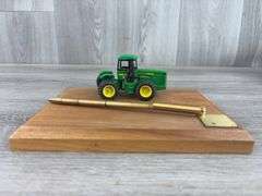 John Deere 8850 4WD Duals-Ertl On Plaque, 1/64