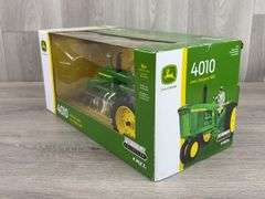 John Deere 4010 NF W/46A Loader, 1/16, Prestige Collection