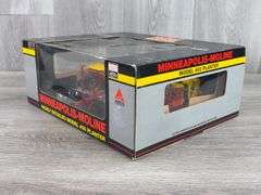 Minneapolis-Moline 400 Planter, 1/16, SpecCast, Classic Series