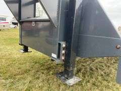 LAMAR 36’ Gooseneck Trailer