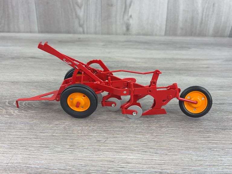 3 Bottom Plow, 1/16, Custom