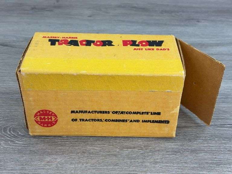 Massey Harris 3 Bottom Plow, 1/20, Reuhl, Original Box