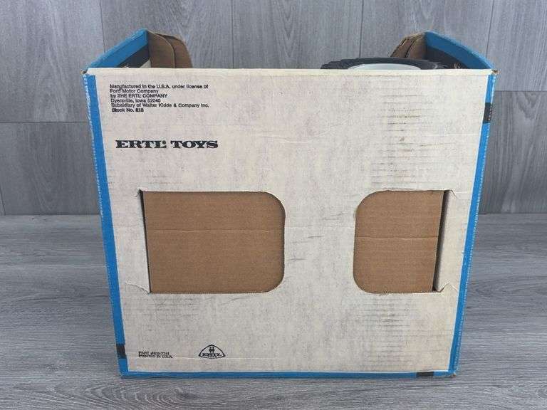 Ford 9700 WF Duals, 1/12, Ertl Toys, Stock #818