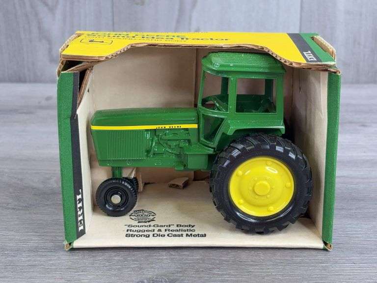 John Deere 4430 NF, 1/32, Ertl