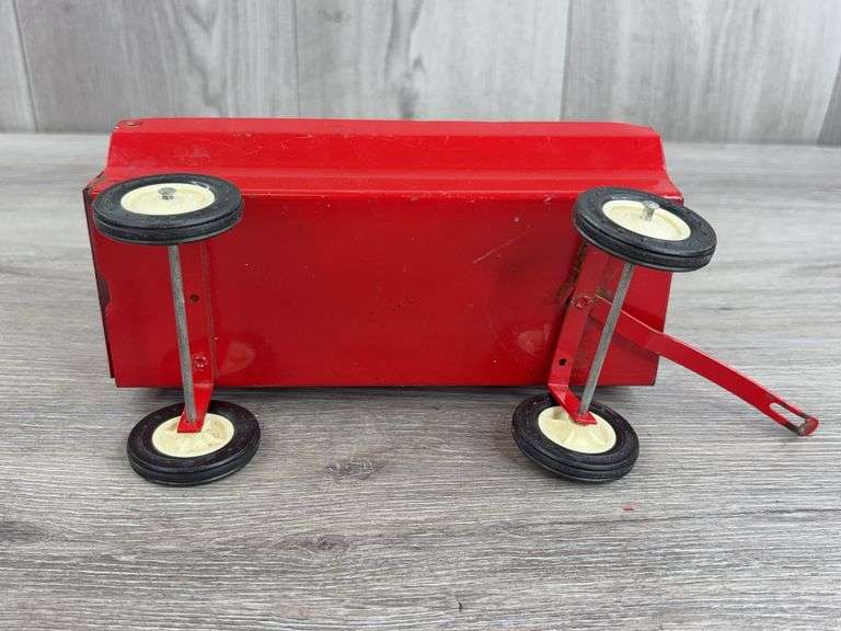 International Flare Box Wagon, 1/16, Ertl