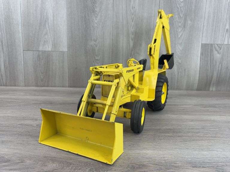 Ford 5550 Backhoe/Loader, 1/12, Ertl, Missing Muffler