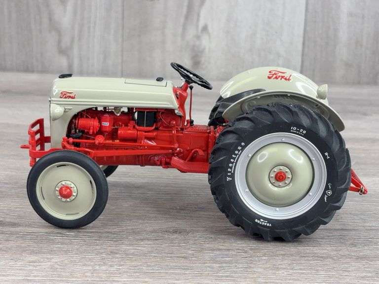 1952 Ford 8N WF, 1/16, Franklin Mint