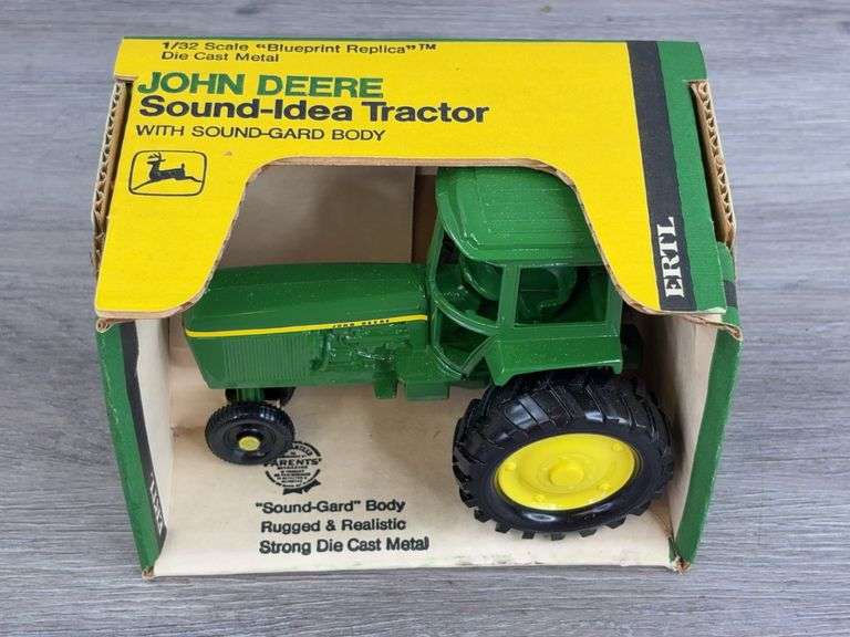 John Deere 4430 NF, 1/32, Ertl