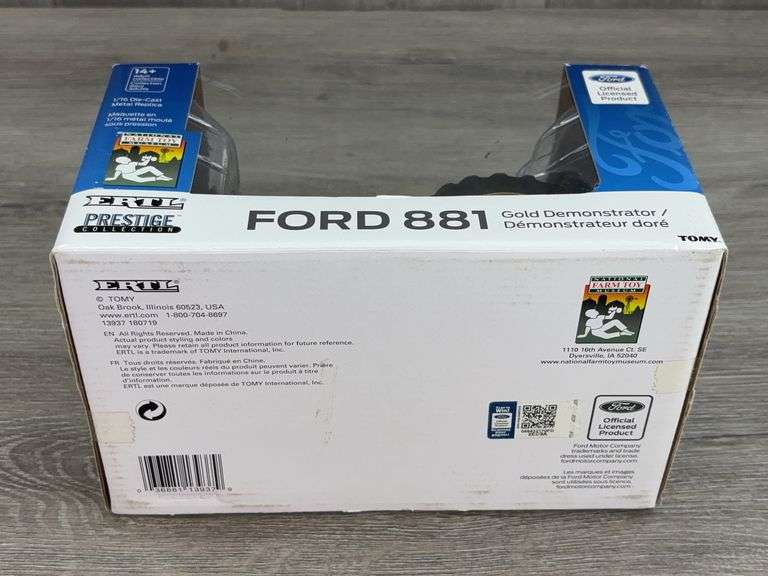 Ford 881 WF Gold Demonstrator, 1/16, Prestige Collection