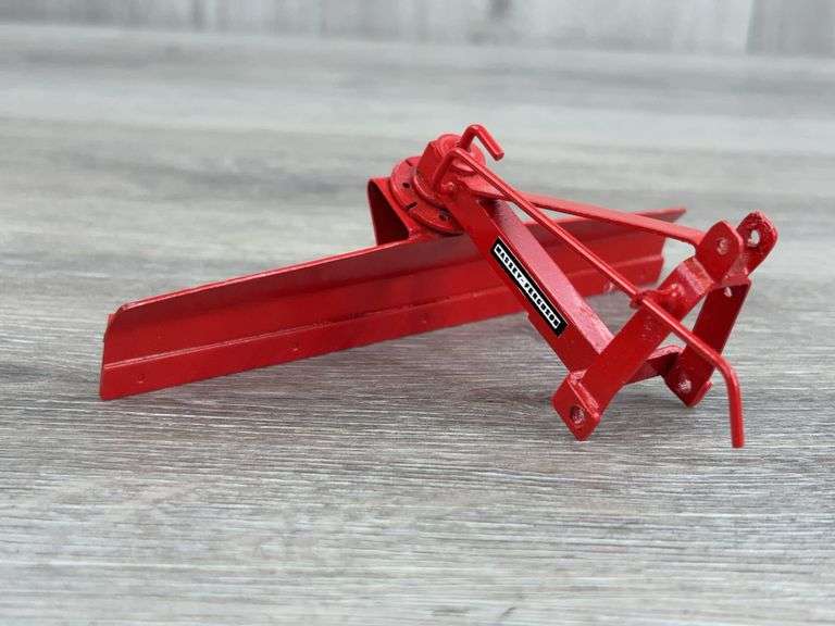 Massey Ferguson Rear Blade Attachment, 1/16