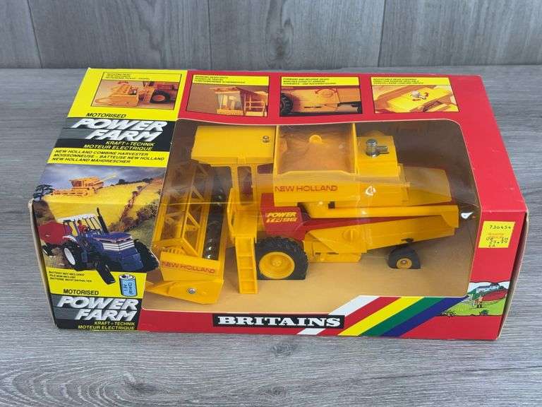 New Holland TR96 Power Combine, 1/32, Britains