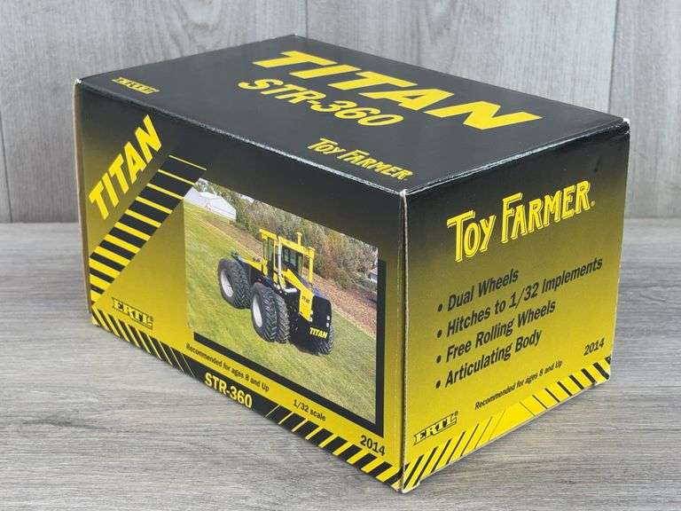 Titan STR-360 4WD Duals, 1/32, 2014, Toy Farmer, Ertl