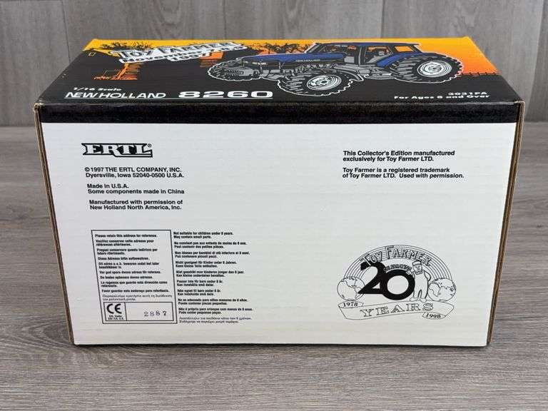 New Holland 8260 MFD, 1/16, 1997 NFTS, Toy Farmer