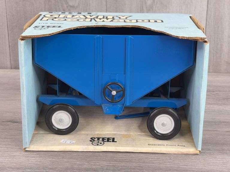 Ford Gravity Feed Wagon, 1/16, Ertl, Stock #827