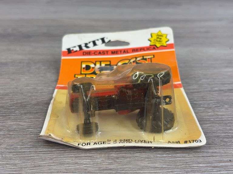 International 5088 WF, 1/64, Ertl, Die-Cast Tractor