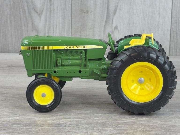 John Deere 2030 WF Utility, 1/16, Ertl