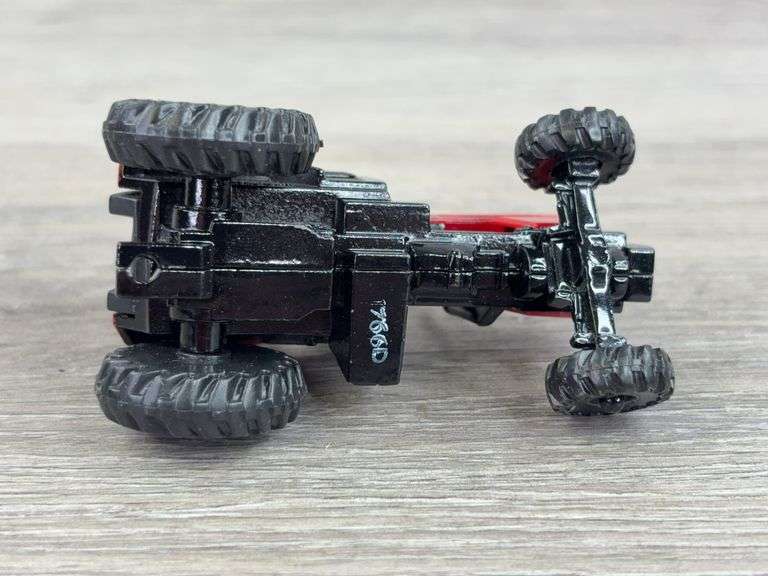 Deutz-Allis WF 8070’s, Case International 3294 MFD, 1/64