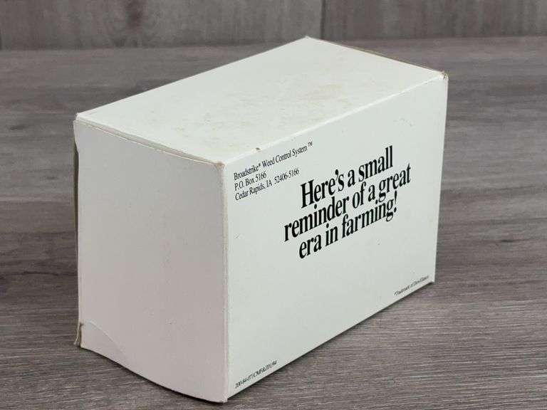 IH McCormick Farmall Super M-TA NF, 1/43, Ertl