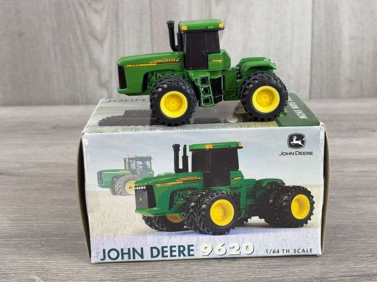 John Deere 9620 4WD Duals, 1/64, 2004 Farm Show