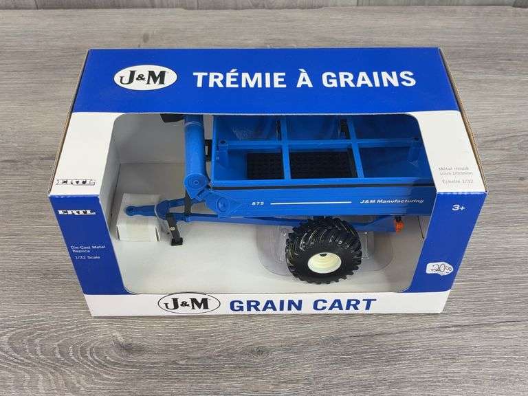 J&M Manufacturing 875 Grain Cart, 1/32, Ertl