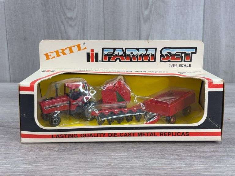 International 5088 WF Farm Set, 1/64, Ertl