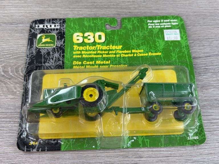 John Deere 630 W/Mounted Picker & Flarebox Wagon, 1/64