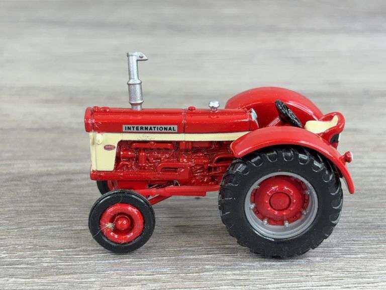 International 660 WF, 1/64, 1999 NFTS, Toy Farmer