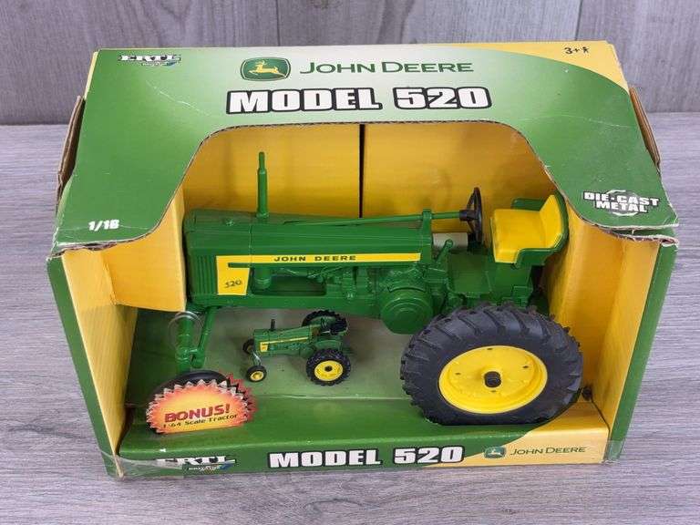 John Deere 520 WF, 1/16 & 1/64, Ertl Britains