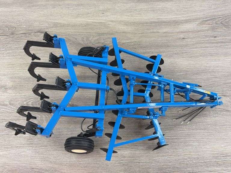 DMI 530 Ecolo-Tiger, 1/16, #95, Limited Edition, **NO SHIPPING**