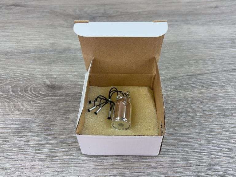 IHC McCormick 1930’s-40’s Milker, 1/16, Ray Crilley