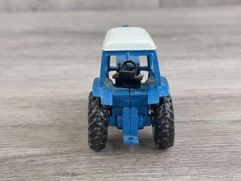 International 1086 WF, Case IH 2594 WF W/Loader & Ford 9700, 1/64