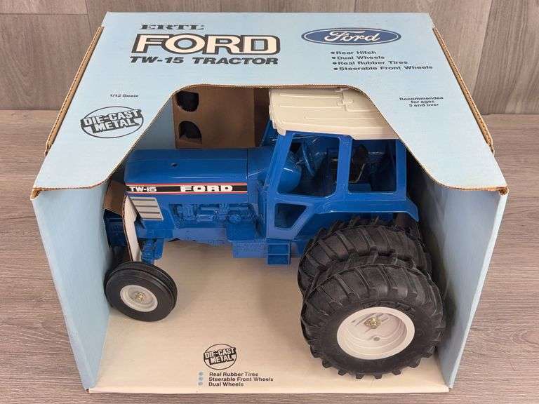 Ford TW-15 WF Duals, 1/12, Ertl, Stock #847