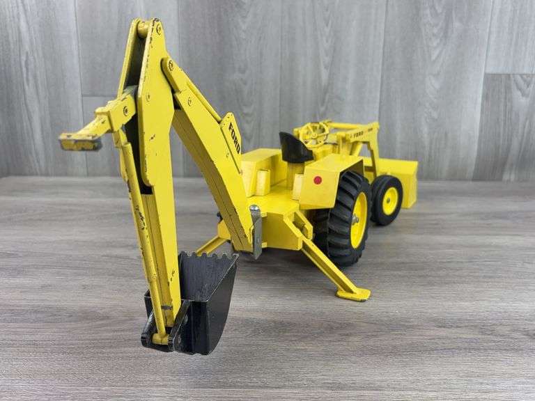 Ford 5550 Backhoe/Loader, 1/12, Ertl, Missing Muffler