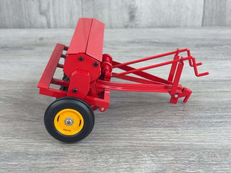 Massey Harris No. 26 Grain Drill, 1/20, Reuhl, Original Box