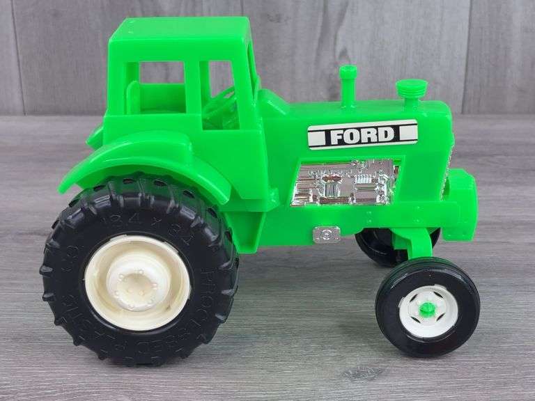 Ford WF Green Tractor, 9”, Processed Plastic Co.